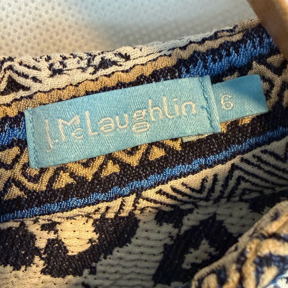 JMcLaughlin Kyrie dress in Geo Cheetah 
Size 6 - Picture 6 of 8
